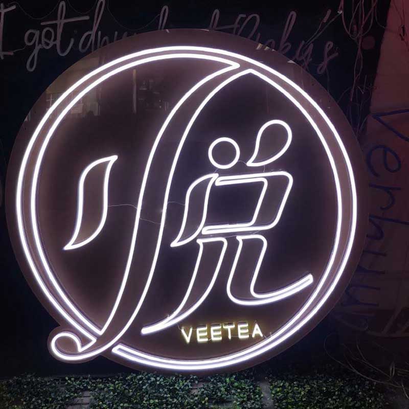 Logo đèn led khi sáng đèn